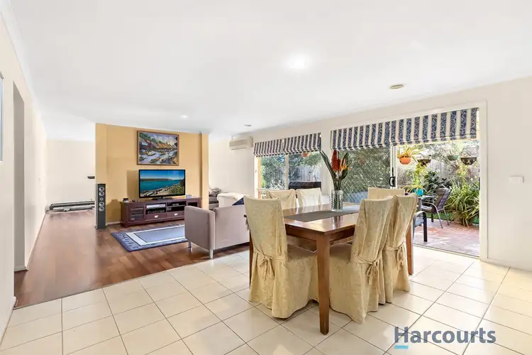 Second view of Homely house listing, 16 Kingfisher Court, Pakenham VIC 3810