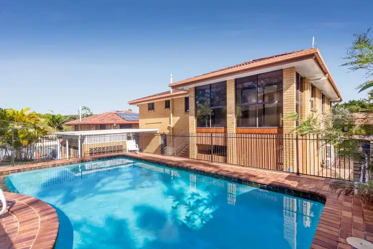 8 Calhoun Street, Mcdowall QLD 4053