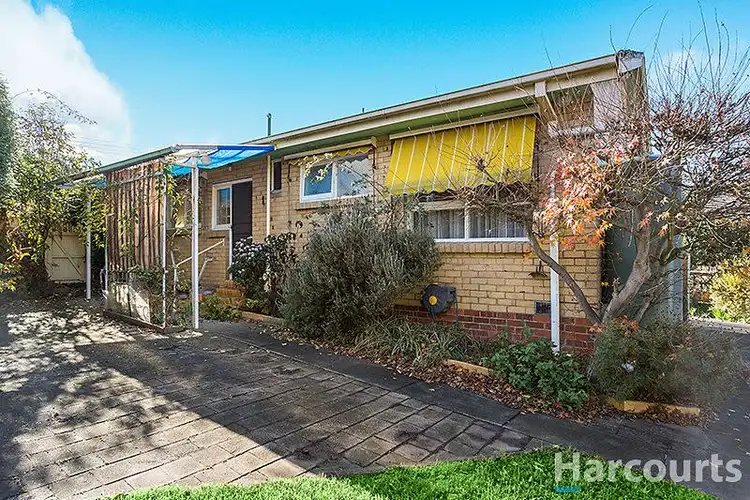 Second view of Homely house listing, 20 Kincumber Drive, Glen Waverley VIC 3150