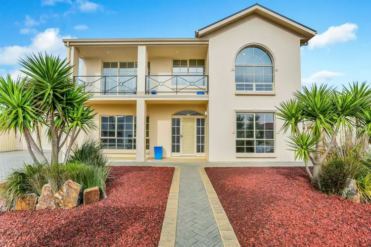 25 Maidencombe Drive, Moana SA 5169