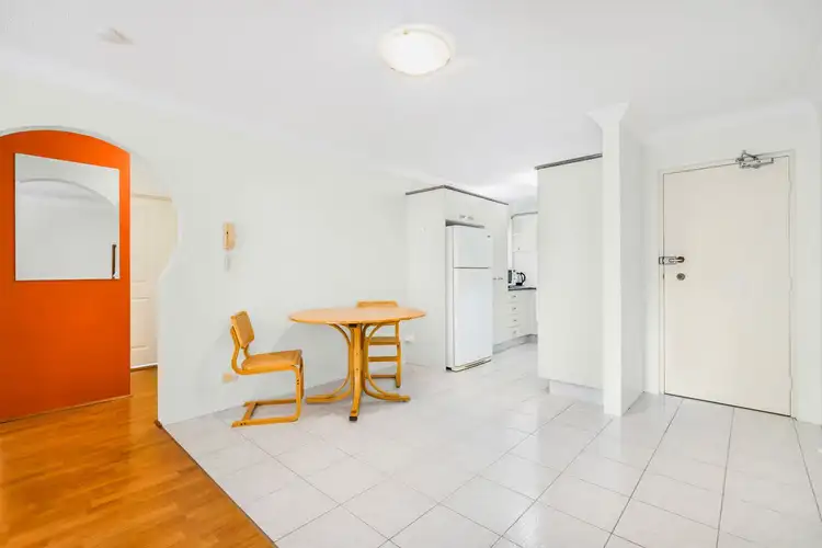 Seventh view of Homely unit listing, 2/31 Crown Street, Holland Park West QLD 4121