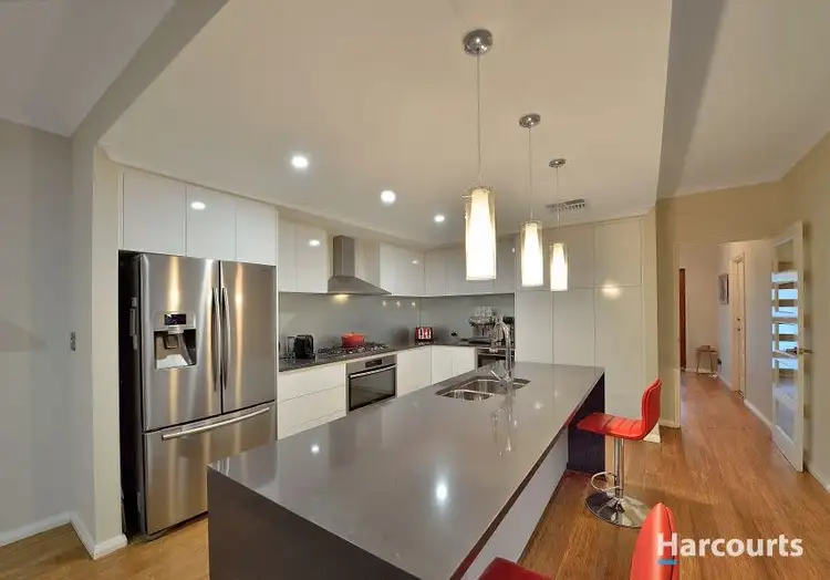 Sixth view of Homely house listing, 6 Senecio Way, Halls Head WA 6210