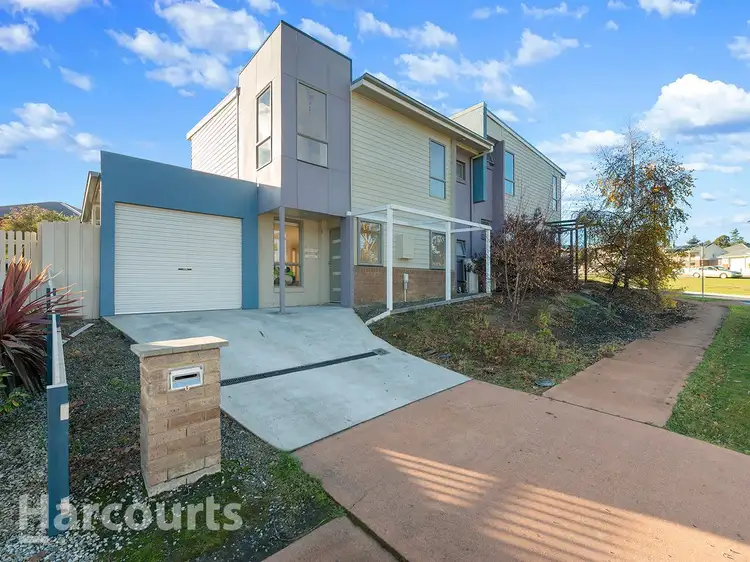2/2 Kitty Way, Kingston TAS 7050