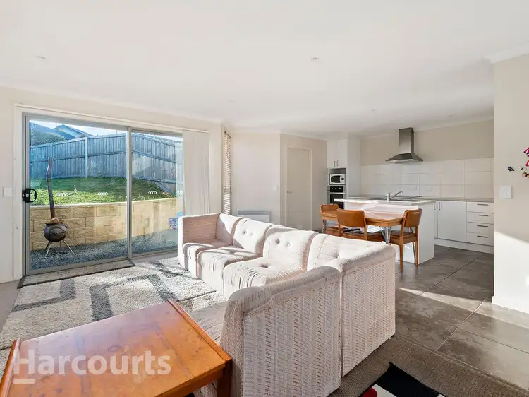 Sixth view of Homely unit listing, 2/2 Kitty Way, Kingston TAS 7050