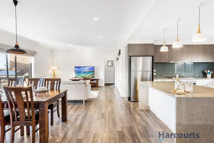 Second view of Homely house listing, 8 Ontario Drive, Pakenham VIC 3810