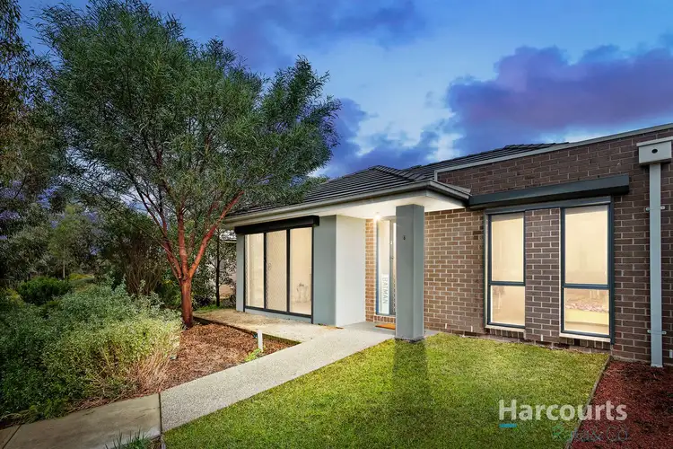 6 Lucca Walk, Mernda VIC 3754