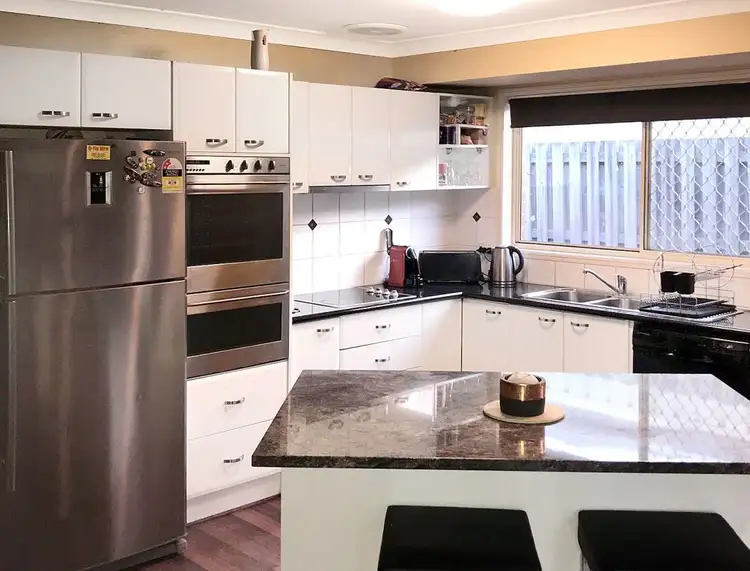Fifth view of Homely house listing, 27 Merrilaine Crescent, Merrimac QLD 4226