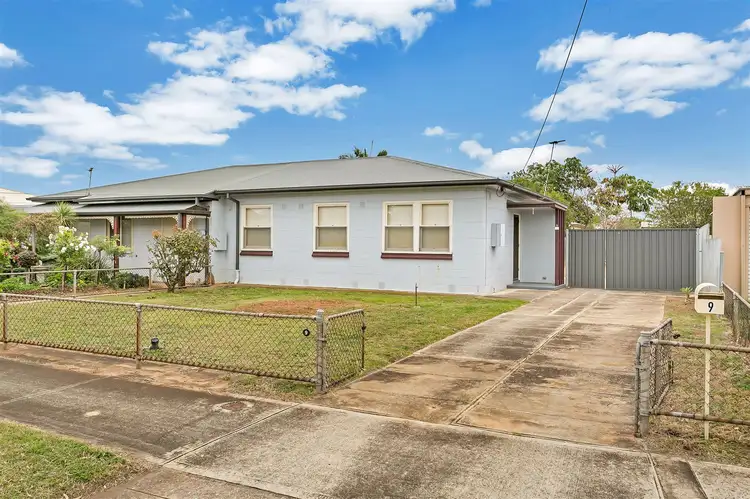 9 Kooringa Street, Taperoo SA 5017