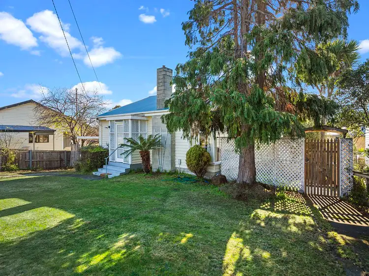 254 Cambridge Road, Warrane TAS 7018
