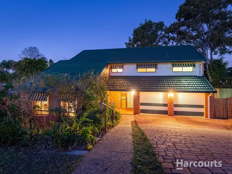 8 Chabrol Ct, Petrie QLD 4502