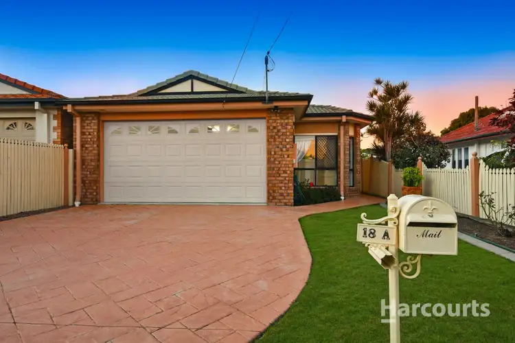 18a Campbell Street, Scarborough QLD 4020