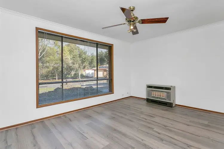 Fourth view of Homely house listing, 4 Thorngate Drive, Paralowie SA 5108