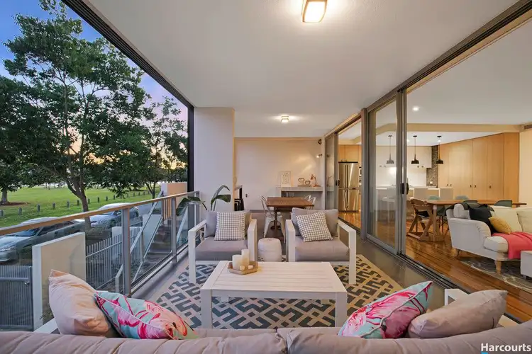 28/44 Addison Avenue, Bulimba QLD 4171