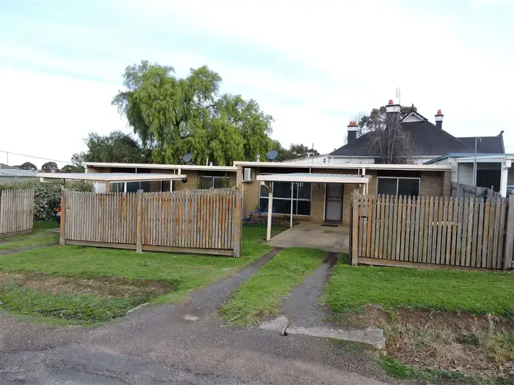 1 & 2/23 Elizabeth Street, Ararat VIC 3377