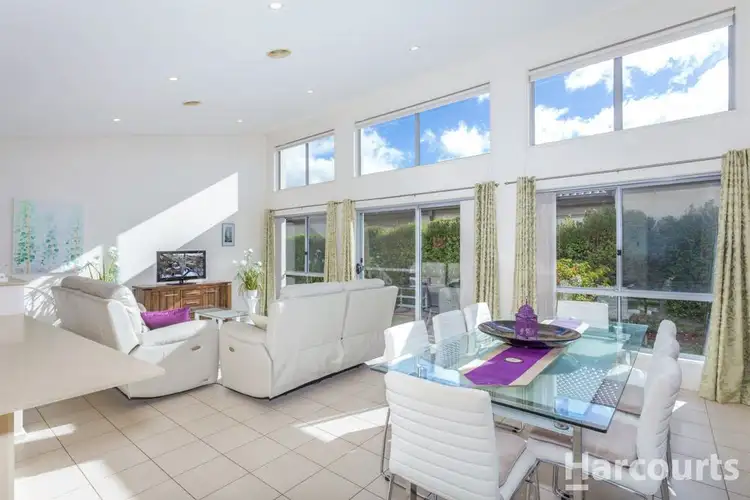 8 Polilight Street, Dunlop ACT 2615