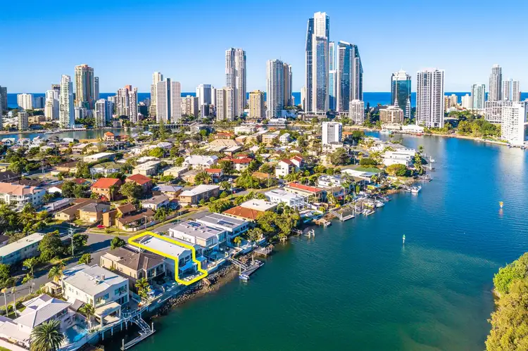 Second view of Homely semi-detached listing, 2/253 Stanhill Drive, Chevron Island QLD 4217