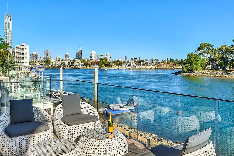 Sixth view of Homely semi-detached listing, 2/253 Stanhill Drive, Chevron Island QLD 4217