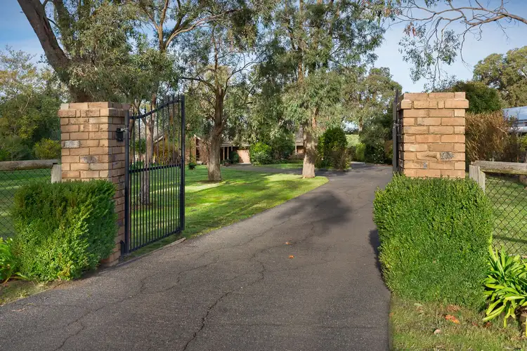 104 Allison Road, Mount Eliza VIC 3930