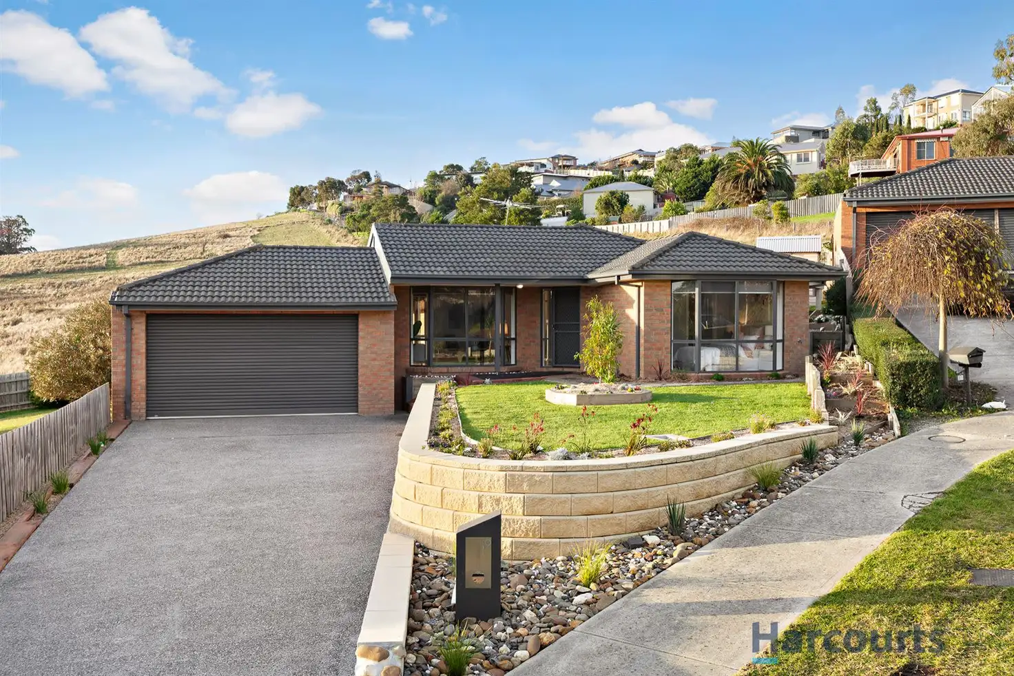 Main view of Homely house listing, 19 Justin place, Pakenham VIC 3810