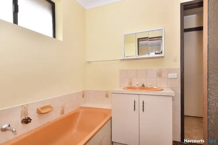 Fifth view of Homely house listing, 4 Dixie Court, Happy Valley SA 5159