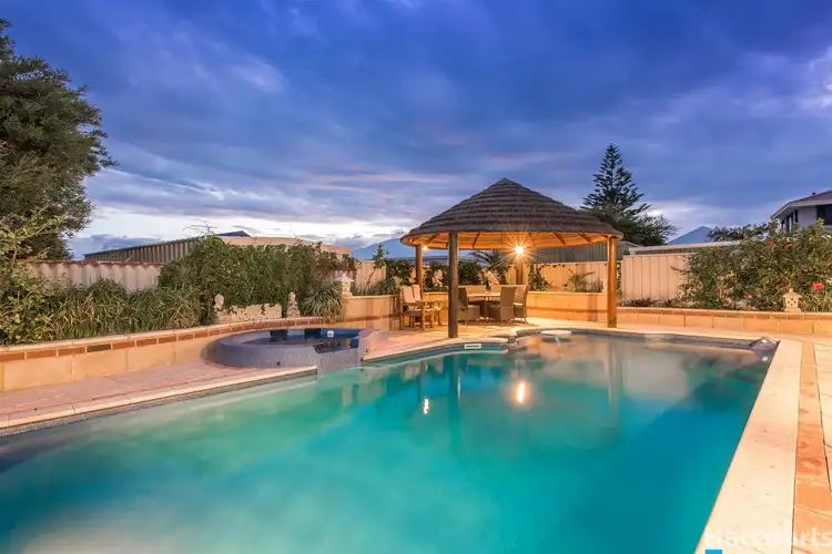 4 John Place, Mullaloo WA 6027