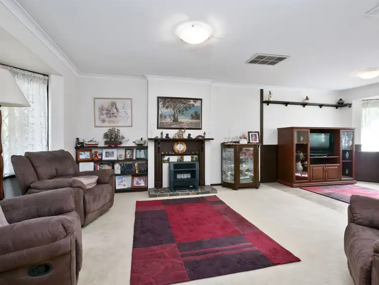 Sixth view of Homely house listing, 7 Ingvarson Way, Bibra Lake WA 6163