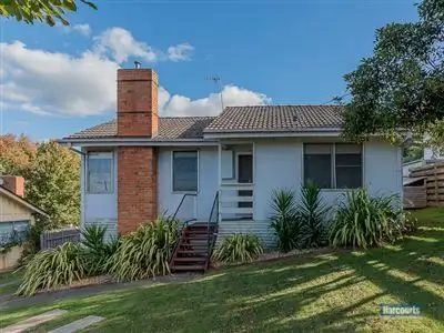 12 Bertram Street, Drouin VIC 3818