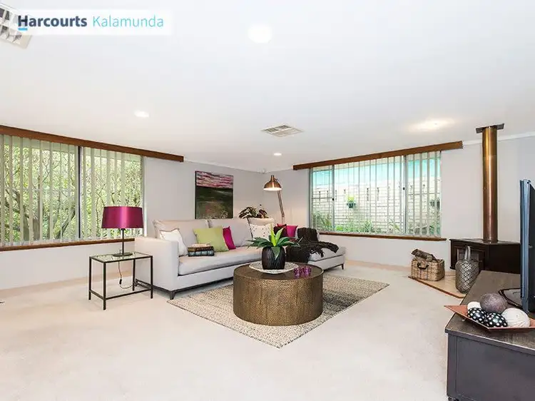 Second view of Homely house listing, 6 Shasta Grove, Lesmurdie WA 6076