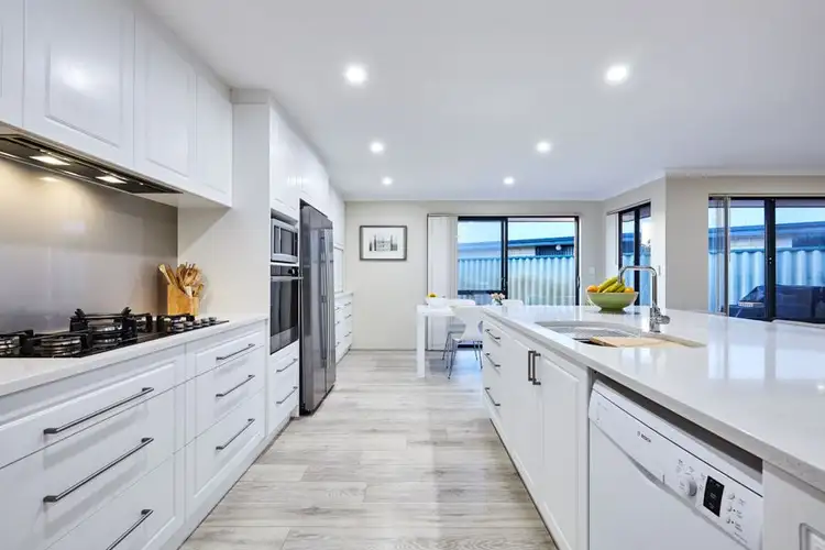 12 Athens Entrance, Port Kennedy WA 6172