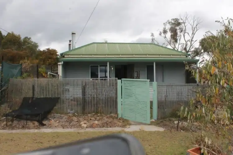 1 Moore Street, Emmaville NSW 2371
