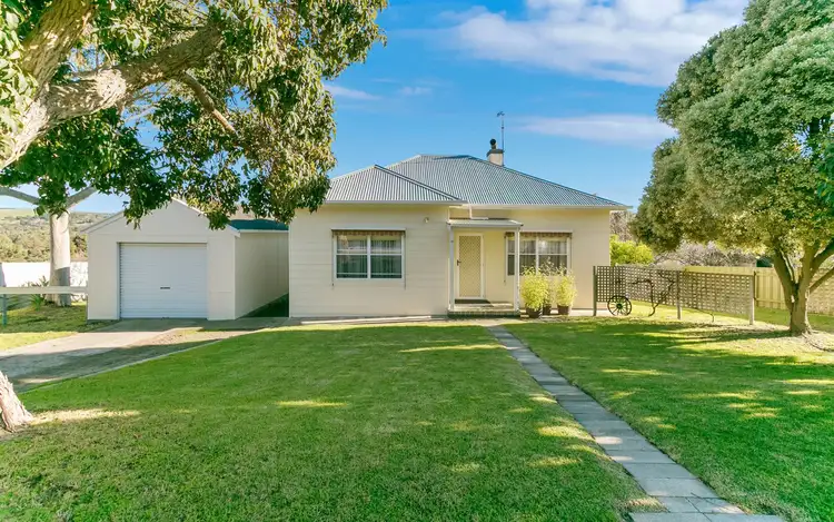 53 Ozone Street, Victor Harbor SA 5211