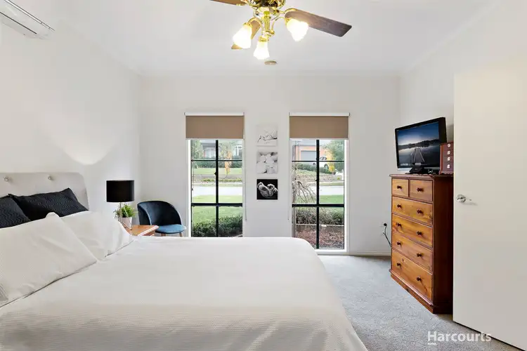 Second view of Homely house listing, 4 Otway Place, Pakenham VIC 3810