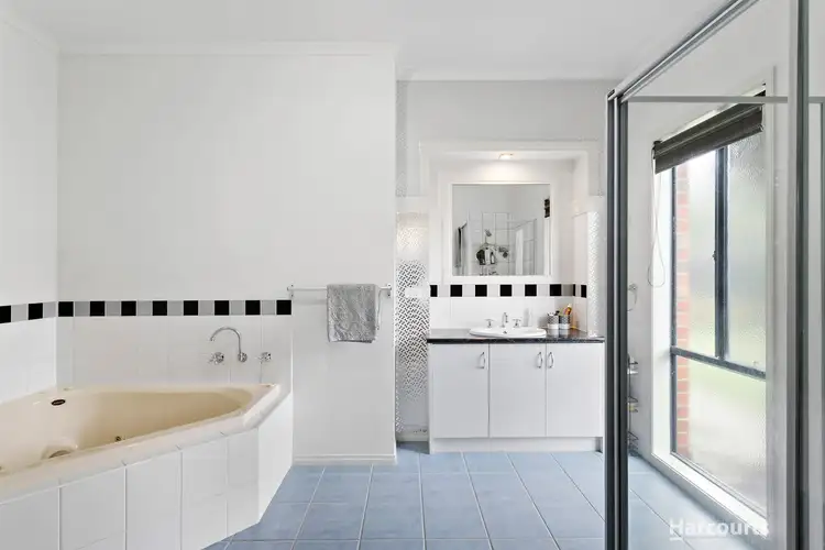 Fourth view of Homely house listing, 4 Otway Place, Pakenham VIC 3810