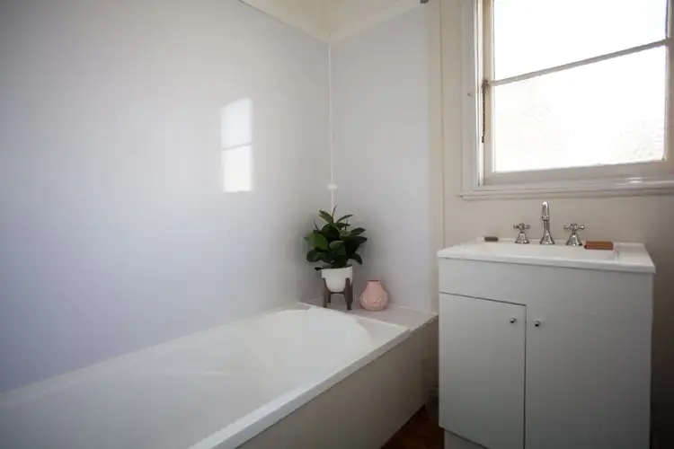 Seventh view of Homely house listing, 20 Perry Street, Wangaratta VIC 3677