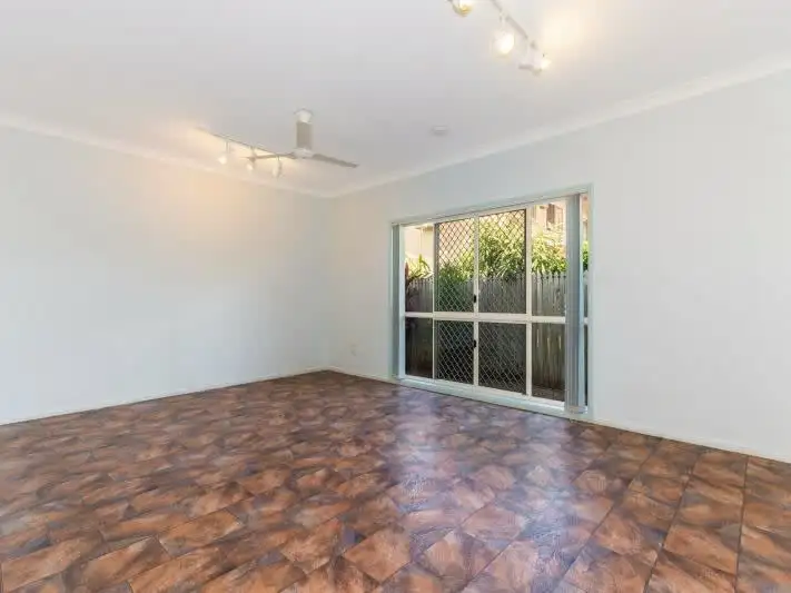 Fourth view of Homely house listing, 16 Tottenham Court, Kirwan QLD 4817