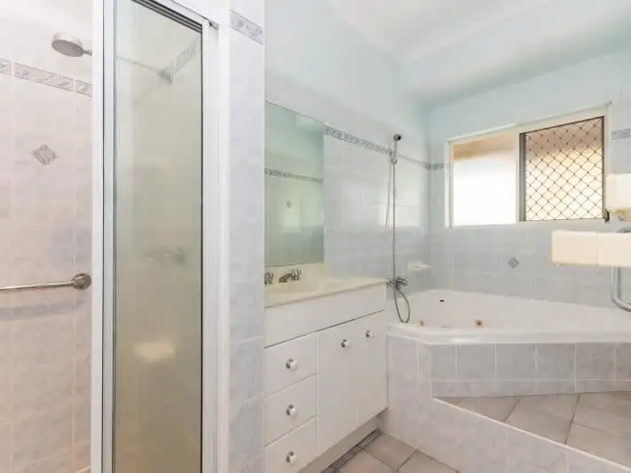Fifth view of Homely house listing, 16 Tottenham Court, Kirwan QLD 4817
