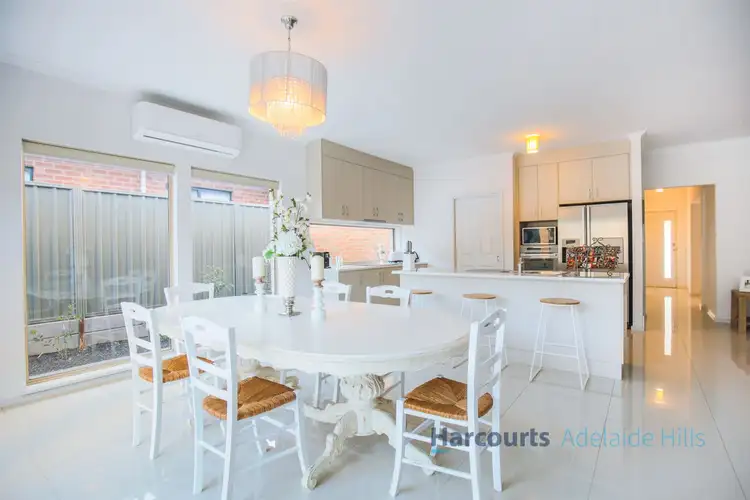 10 Graham Close, Mount Barker SA 5251