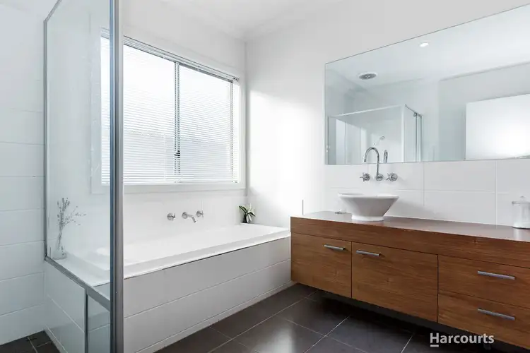Sixth view of Homely house listing, 11 Edenbrook Circuit, Pakenham VIC 3810
