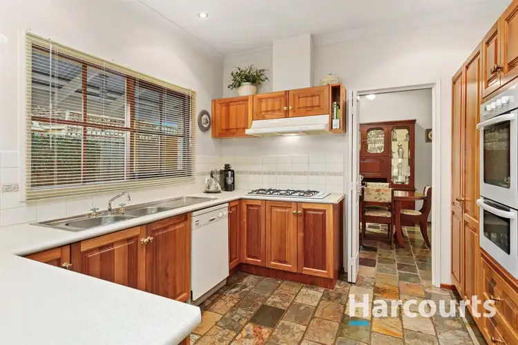 Fifth view of Homely house listing, 2 Salerno Way, Rowville VIC 3178