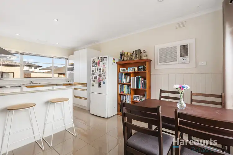 Fifth view of Homely unit listing, 1/120 Mount View Road, Lalor VIC 3075