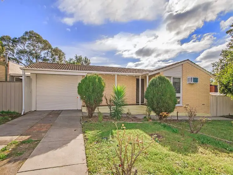 Second view of Homely house listing, 7 Flavian Crescent, Morphett Vale SA 5162