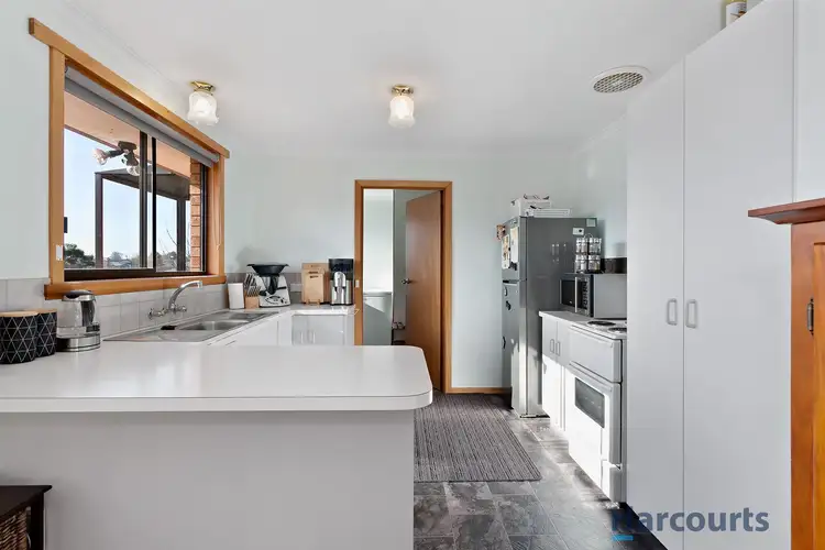 12 West Mooreville Road, Park Grove TAS 7320