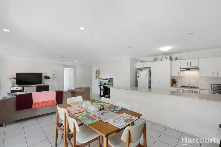 5 Bramble Court, Urraween QLD 4655