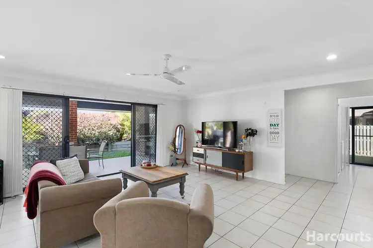 Seventh view of Homely house listing, 5 Bramble Court, Urraween QLD 4655