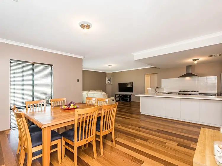 Seventh view of Homely house listing, 6 Sackler Link, Piara Waters WA 6112