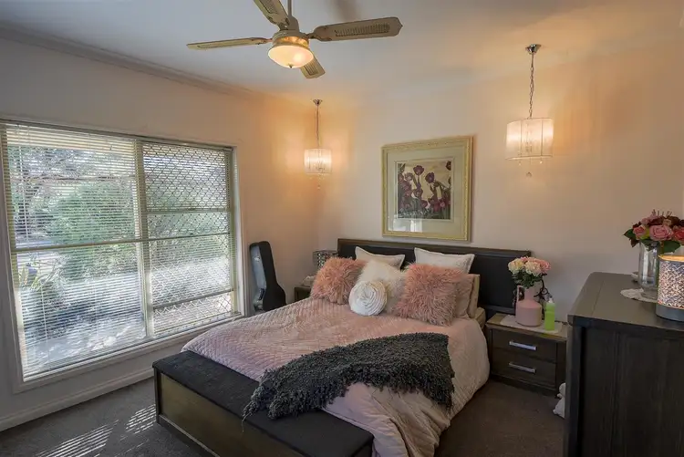 Sixth view of Homely house listing, 3 Gregory Court, Horsham VIC 3400