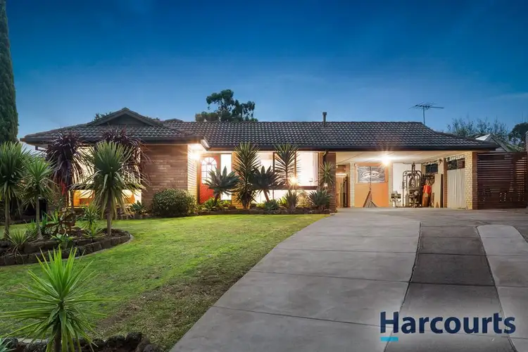 Main view of Homely house listing, 5 Attenborough Square, Wantirna VIC 3152