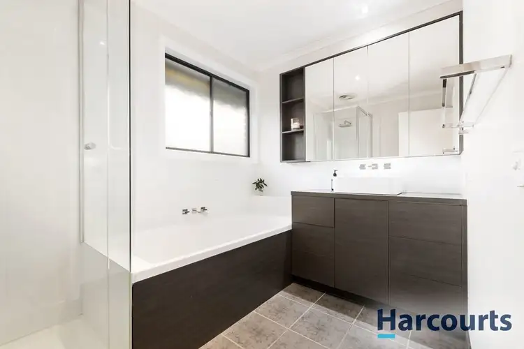 Sixth view of Homely house listing, 5 Attenborough Square, Wantirna VIC 3152