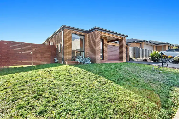 9 Sunridge Avenue, Warragul VIC 3820