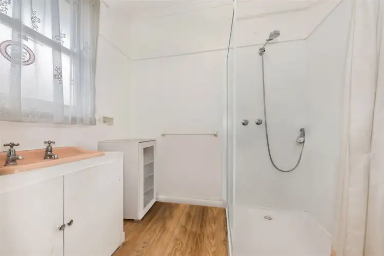 Fourth view of Homely house listing, 7 Swallow Crescent, Norlane VIC 3214